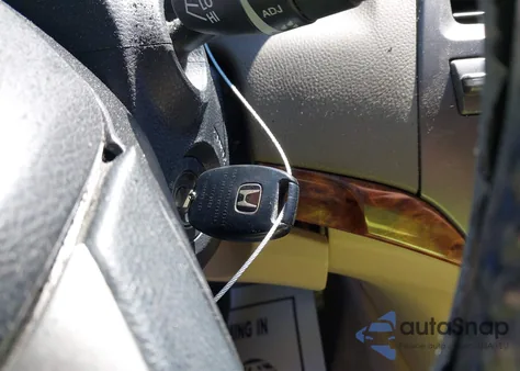 2010 Honda Accord 3.5 Ex-L из США, поврежденный, VIN 5KBCP3F87AB011041